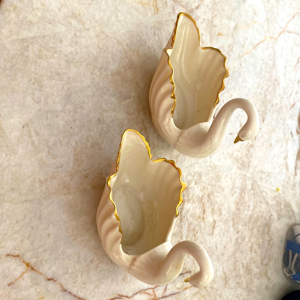 Lenox swans (2)